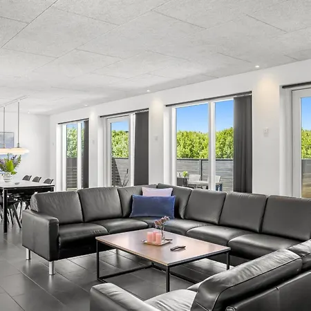 Nyaraló Ilfar - 700m From The Sea By Interhome *